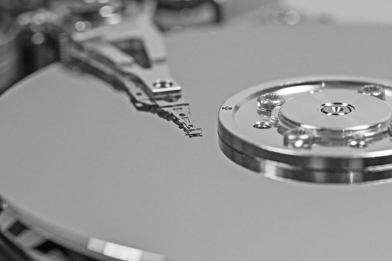 Hard disk virtuali di Windows sotto pericolo malware (Pixabay)