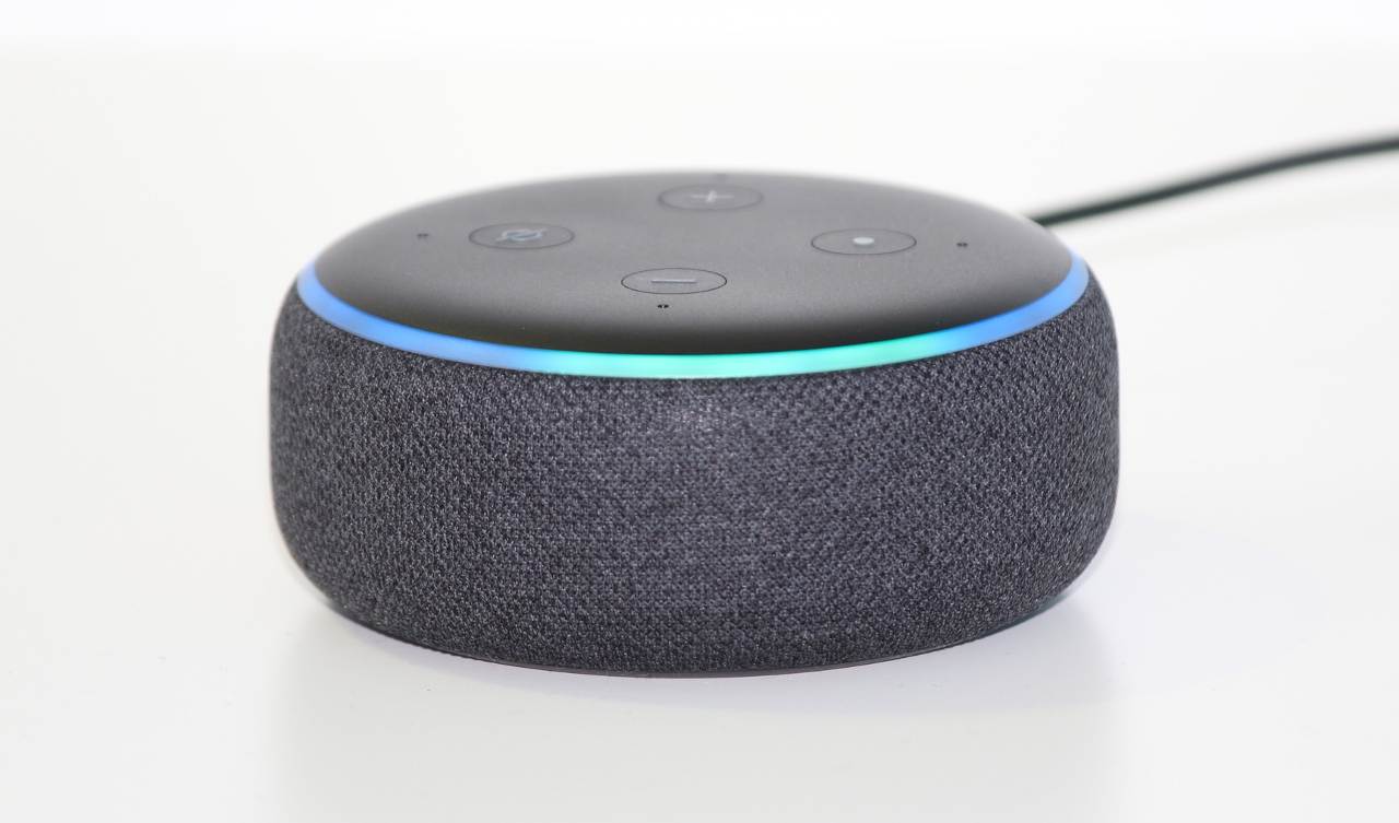 Alexa Echo smart Regina Elisabetta