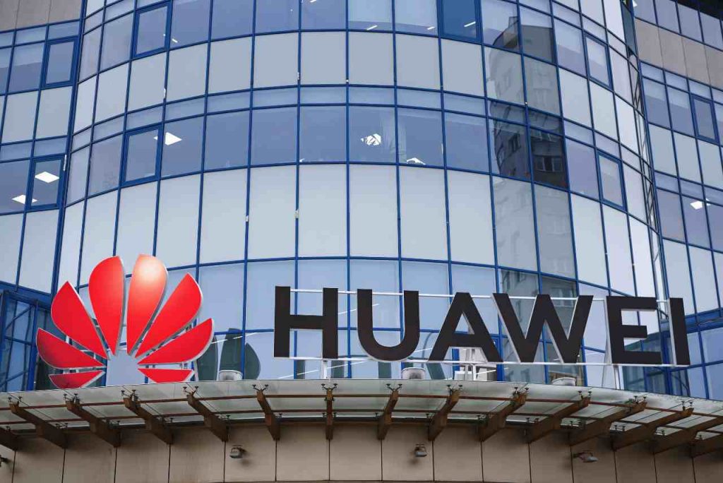 Huawei: tornano i servizi Google