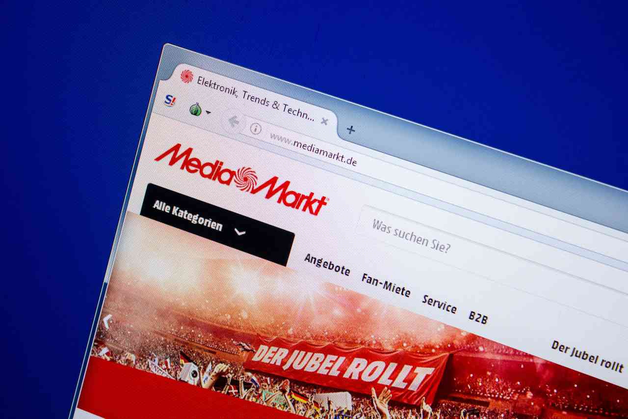 MediaMarkt Online (Adobe Stock)