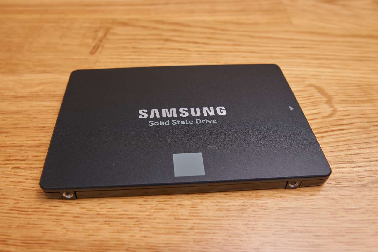 Samsung SSD (Adobe Stock)