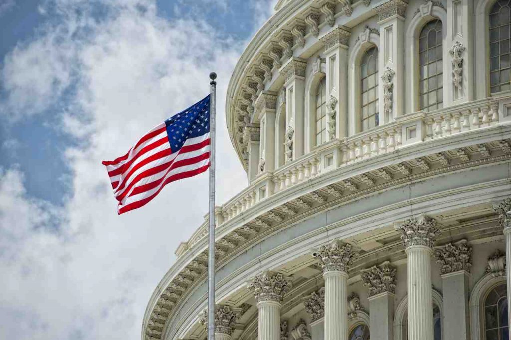 Il Congresso Usa convoca i big dei social (Adobe Stock)