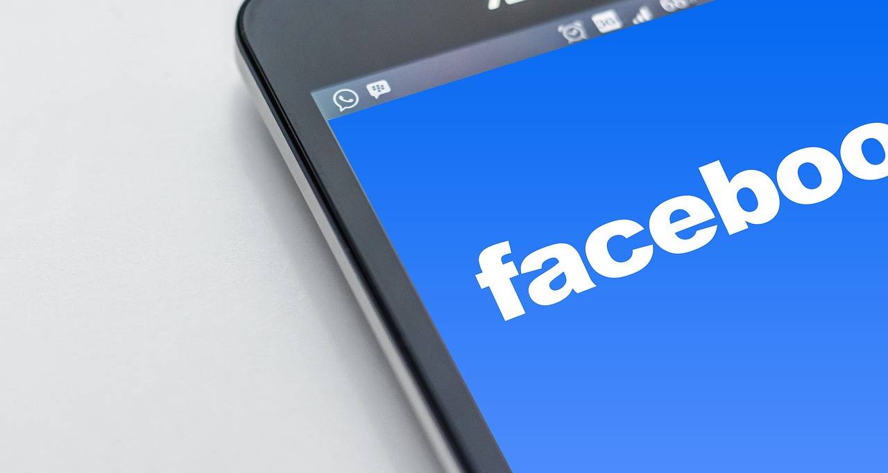 Facebook pagherà le notizie