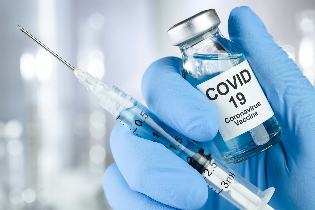 Vaccino anti Covid (Adobe Stock)