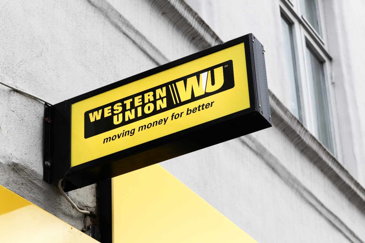 Western Union (Adobe Stock)