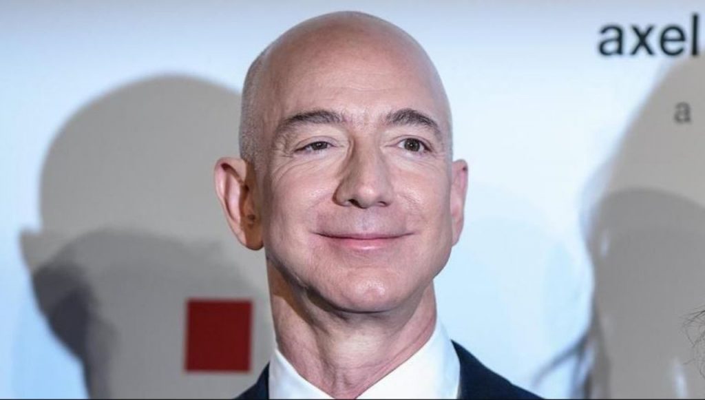 Jeff Bezos, Amazon, compra Metro Goldwyn Mayer (Foto La Stampa)