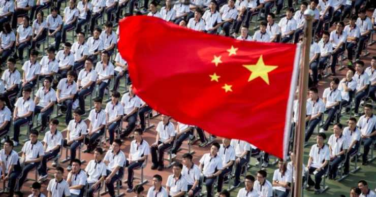 Apple-Cina, inchiesta choc (Foto IlFattoQuotidiano)