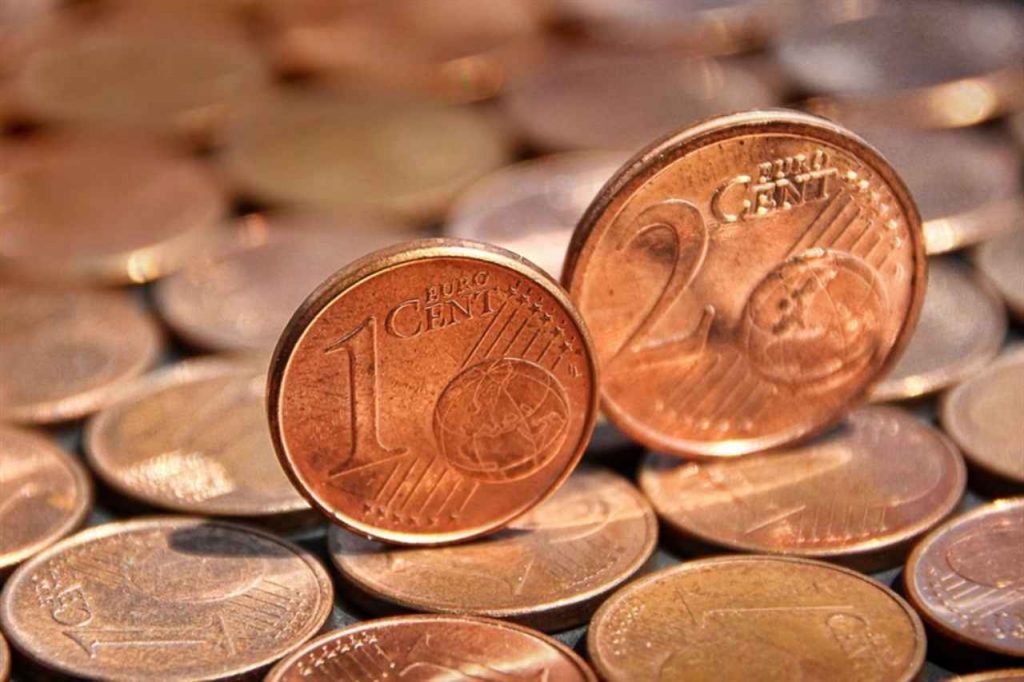 Moneta da due centesimi (Foto Avvenire)