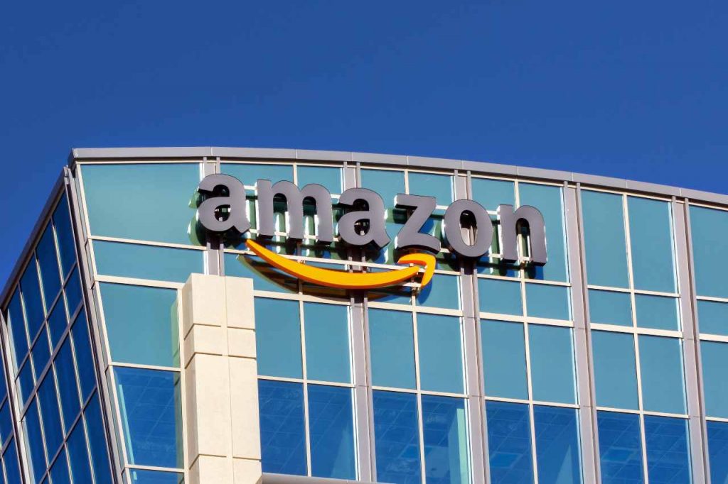 Amazon, numero uno fra i marchi (Adobe Stock)