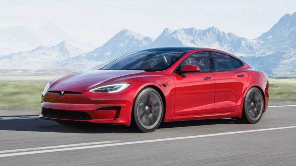 Tesla Model S Plaid+ (Foto Motor1)