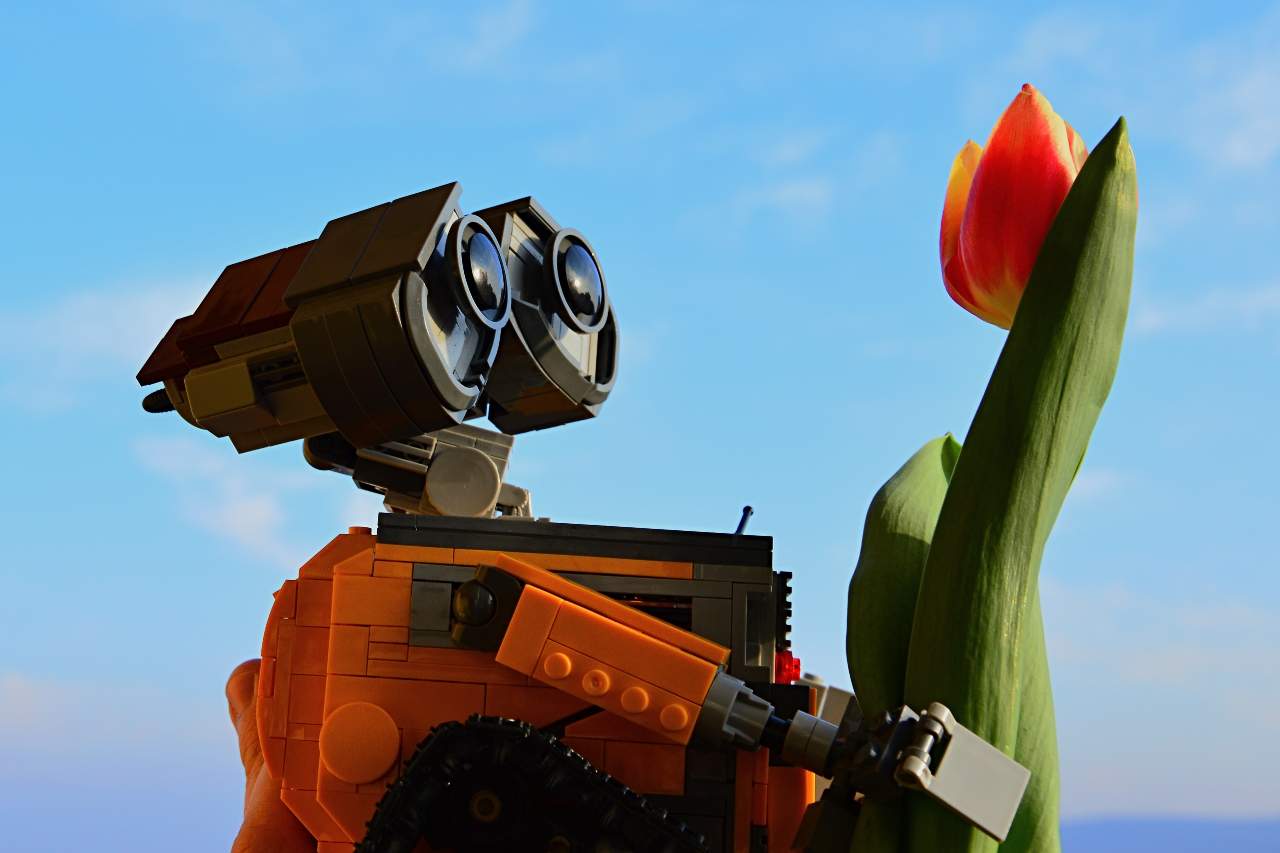 Wall-e, ricorda il B.O.T. della Heineken (Adobe Stock)