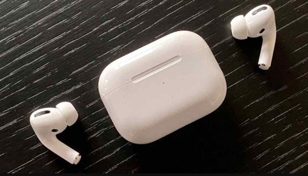 AirPods in offerta (Foto LaStampa)