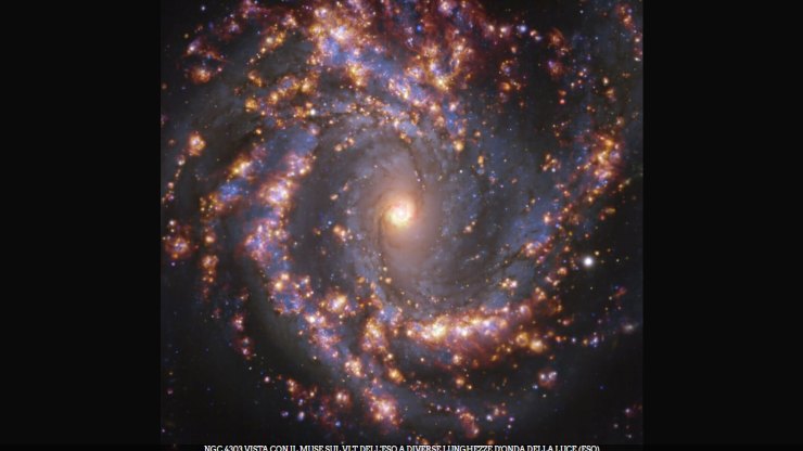 Le spettacolari immagini delle galassie dell'universo (Foto Eso, Rai)