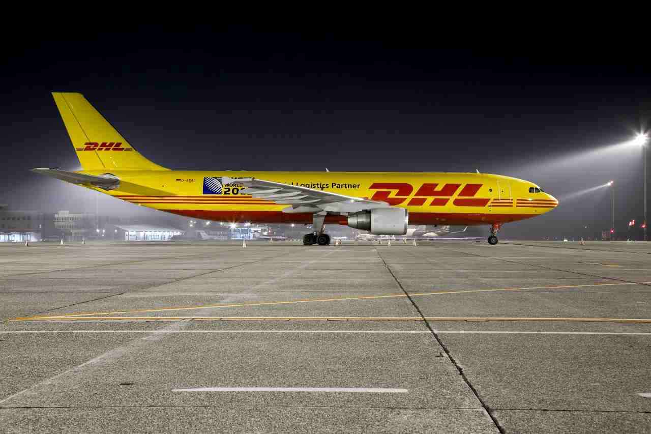 DHL Express (Adobe Stock)