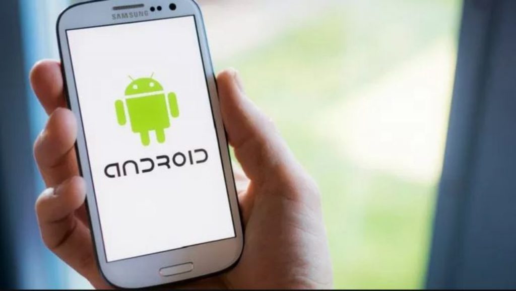 Google dice addio agli smartphone datati (Foto Tecnologia Libero)
