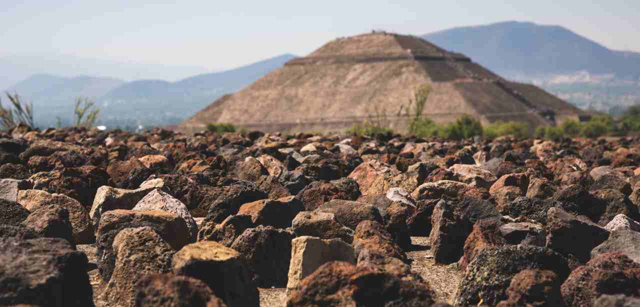 Gli antichi maya, una popolazione insediatasi in Mesoamerica fra il 750 e il 500 A.C. (Adobe Stock)