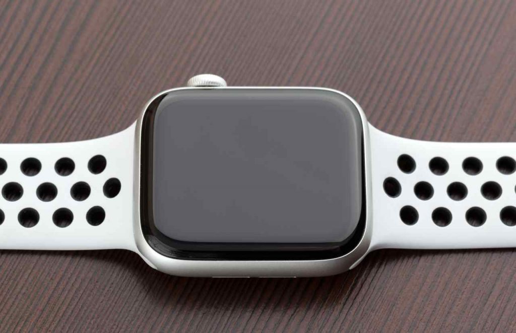 Apple Watch Series 7 (Adobe Stock)
