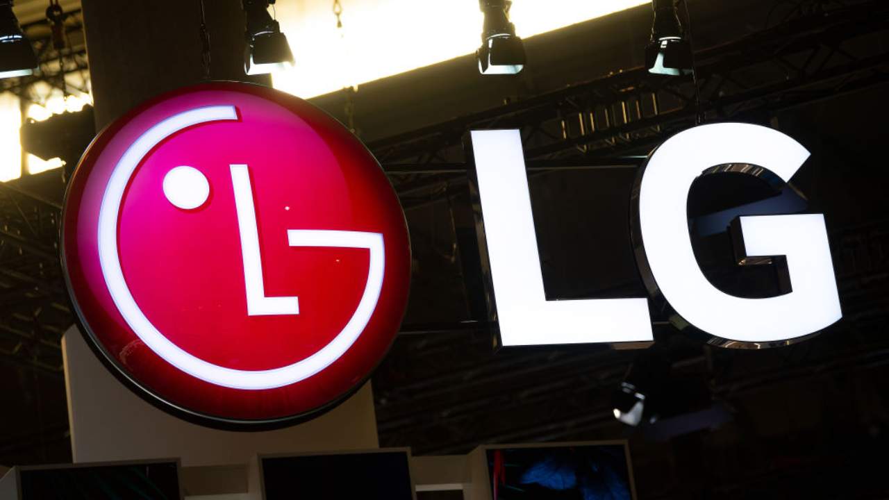 LG