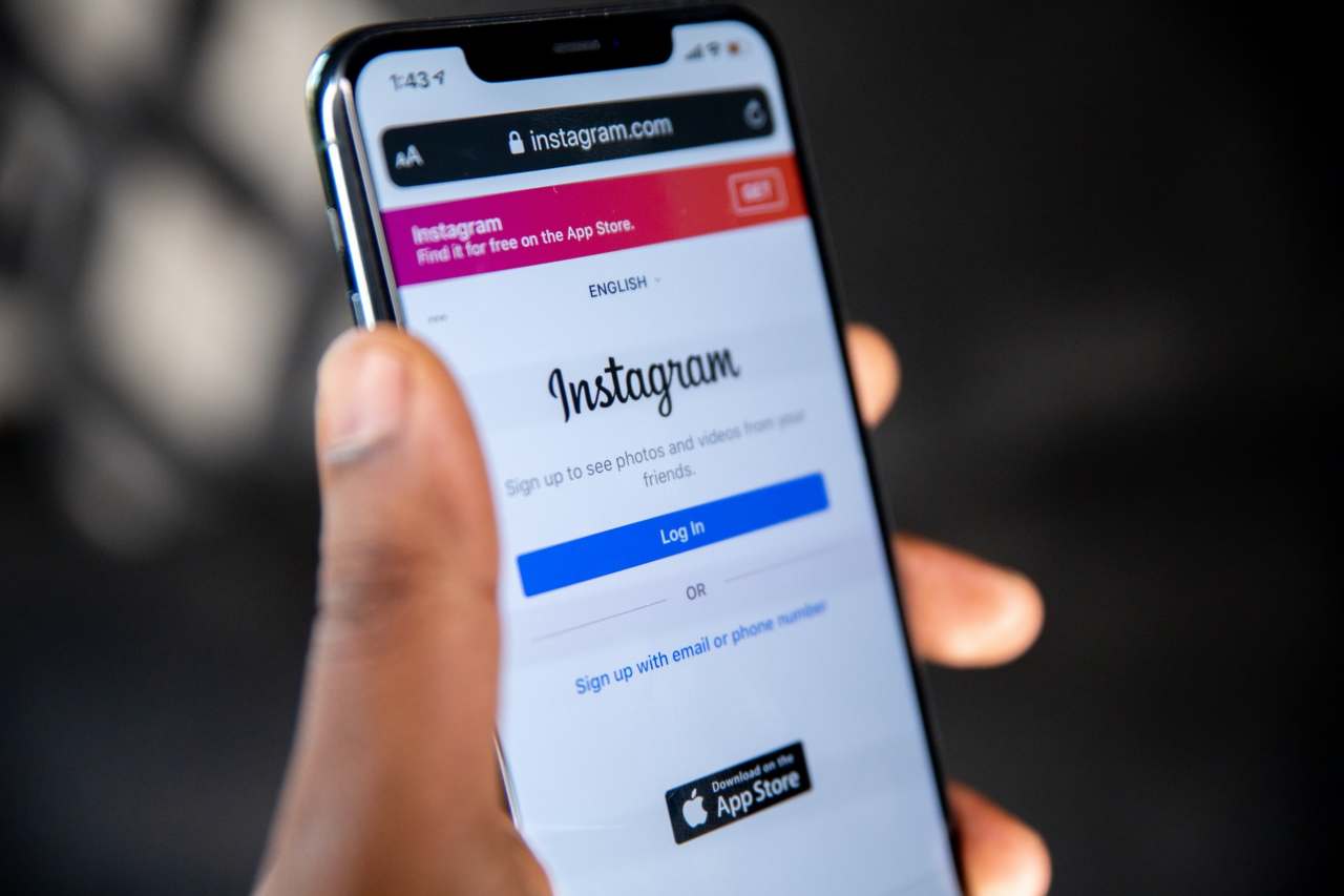 Instagram, la alarma del WSJ (Foto Iusinitinere)