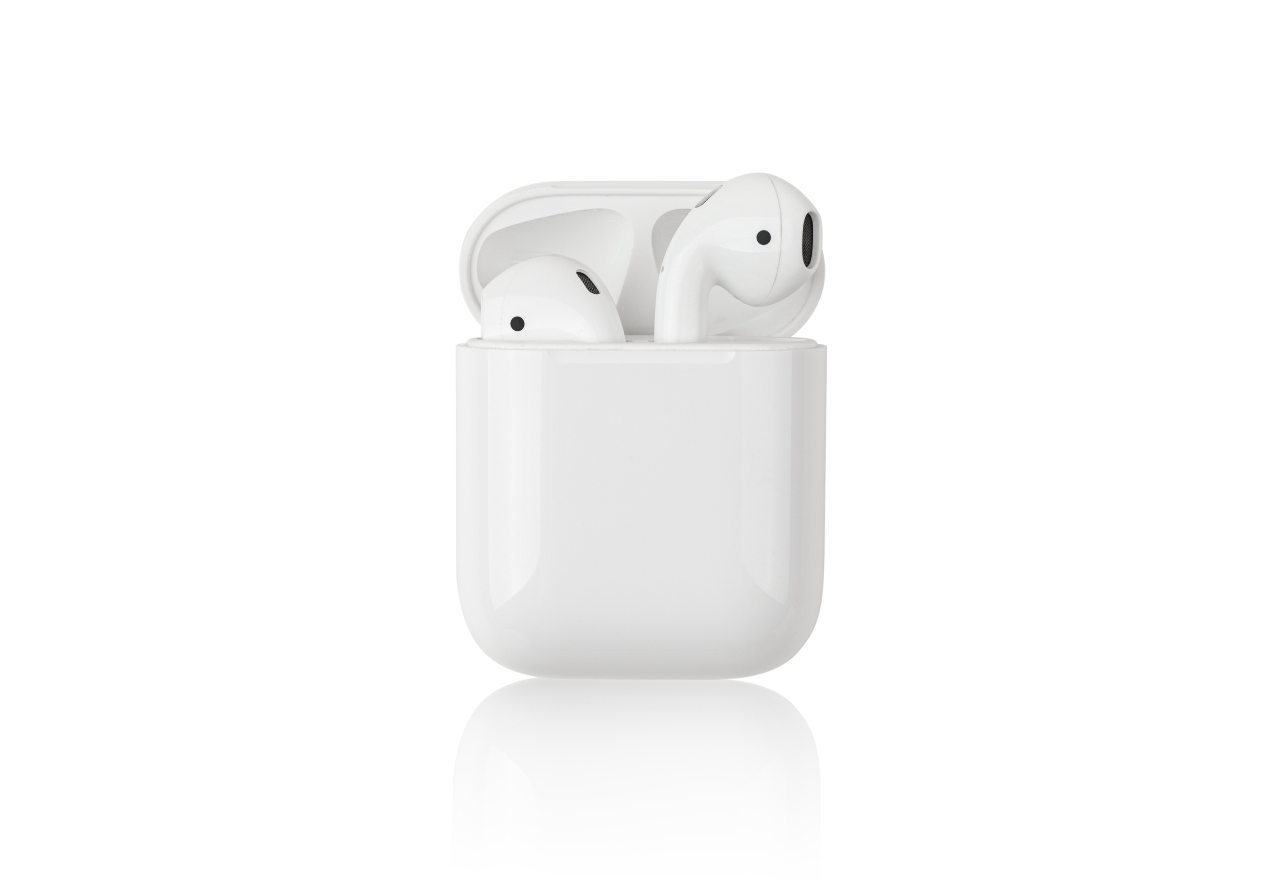 AirPods 3, i silenzi assordanti di Apple: quando esconi i nuovi gadget? (Adobe Stock)