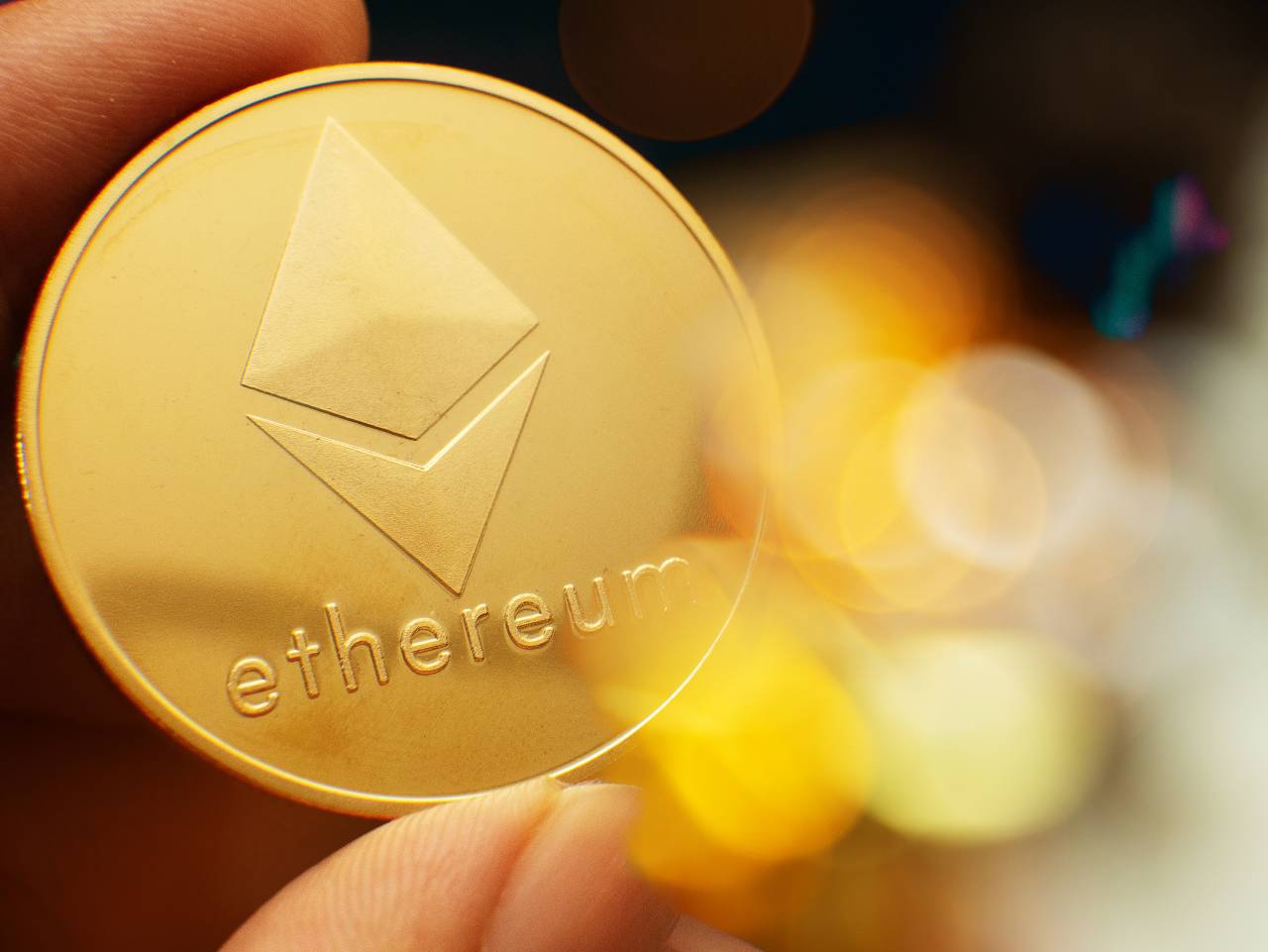 Ethereum, la nuova moneta digitale (Adobe Stock)