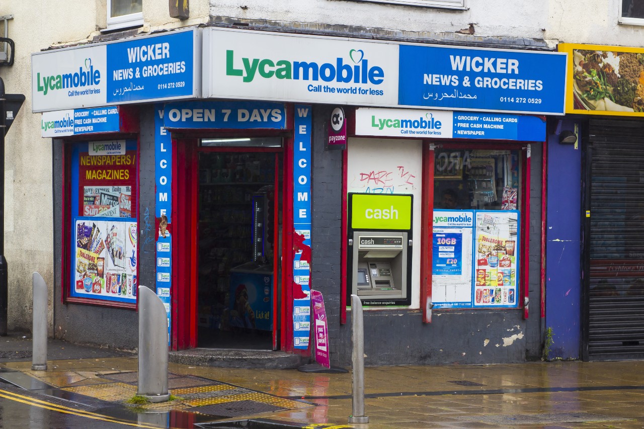 Shop Lycamobile (Adobe Stock)