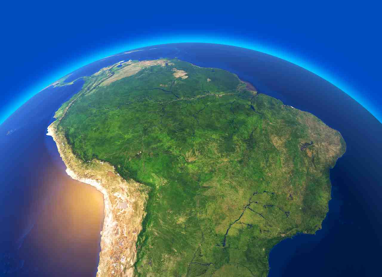 Vista satellitare della Foresta Amazzonica (Adobe Stock)