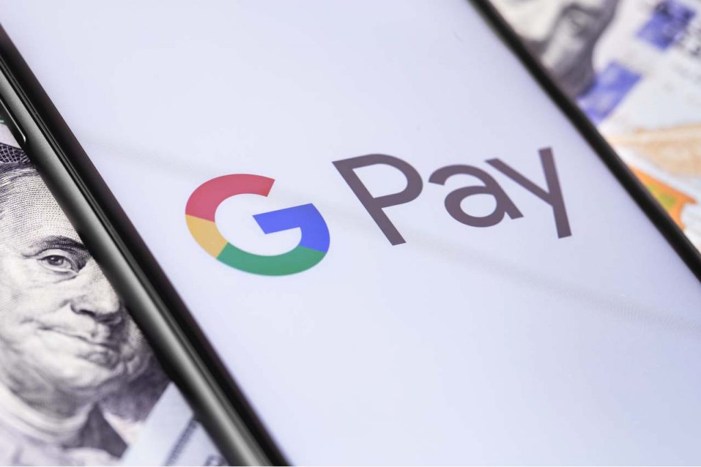 Google Play. portafoglio virtuale e piattaforma di pagamenti by Big G