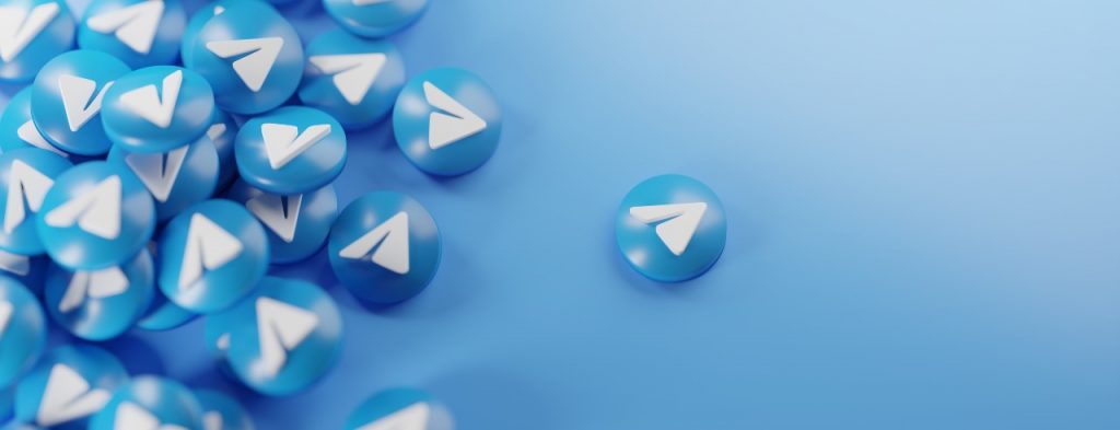 Telegram, un servizio di messaggistica istantanea e broadcasting basato su cloud (Adobe Stock)