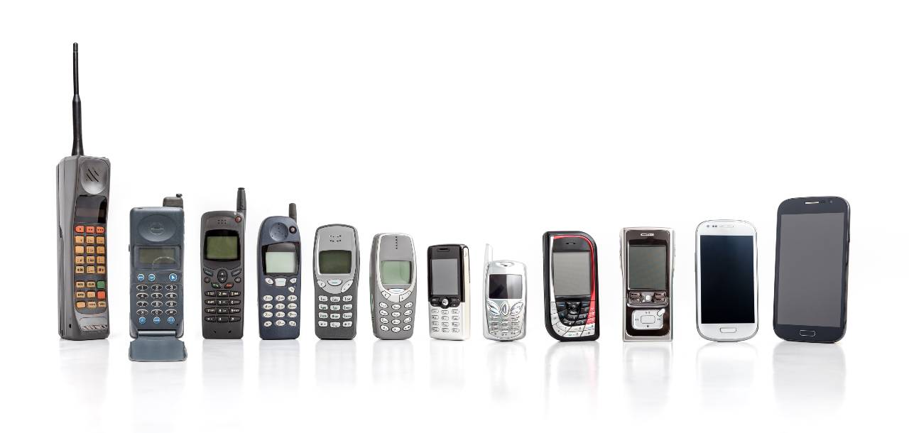 Nokia, l'evoluzione dei telefonini (Adobe Stock)