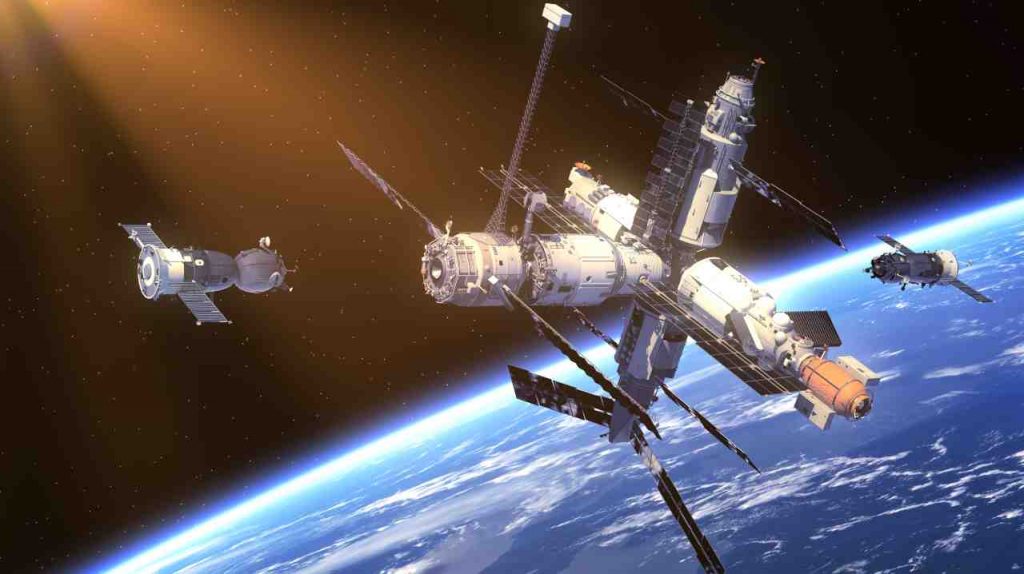 Prichal, il modulo nodale russo, si è agganciato alla ISS