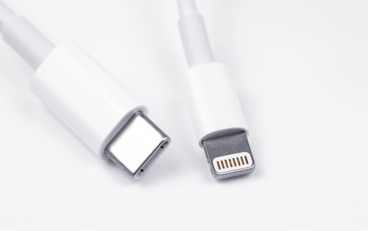 Venduto all'asta un iPhone con l'attacco USB-C (Adobe Stock)