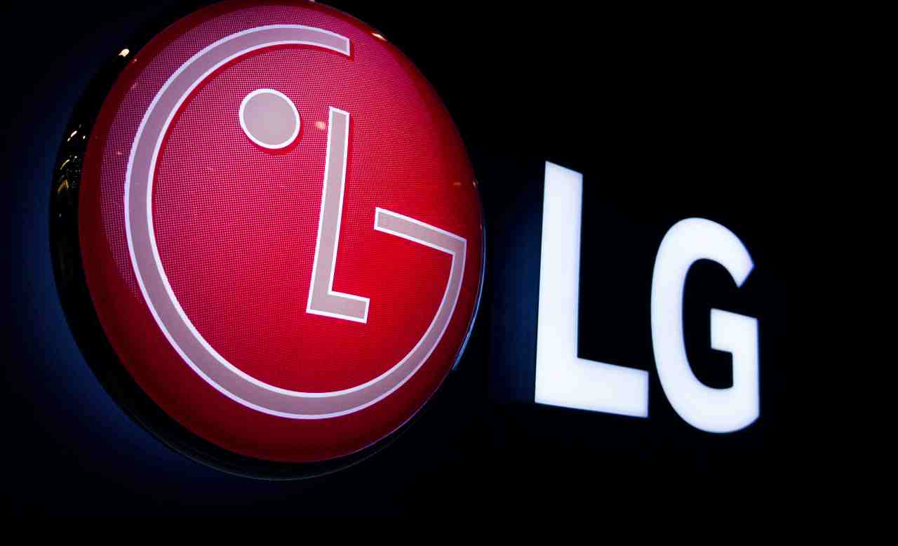 LG, il logo 20211225 cmag