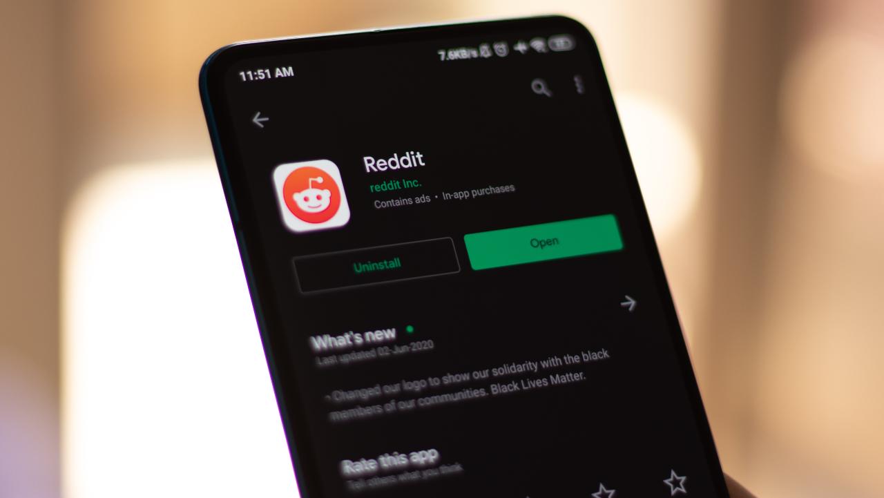 Wall Street attende il debutto di Reddit, social longevo e amatissimo