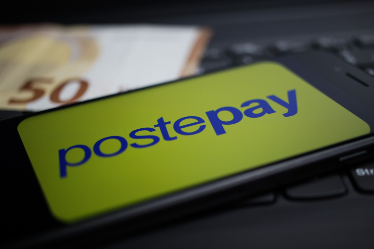 PostePay 20220114 cmag
