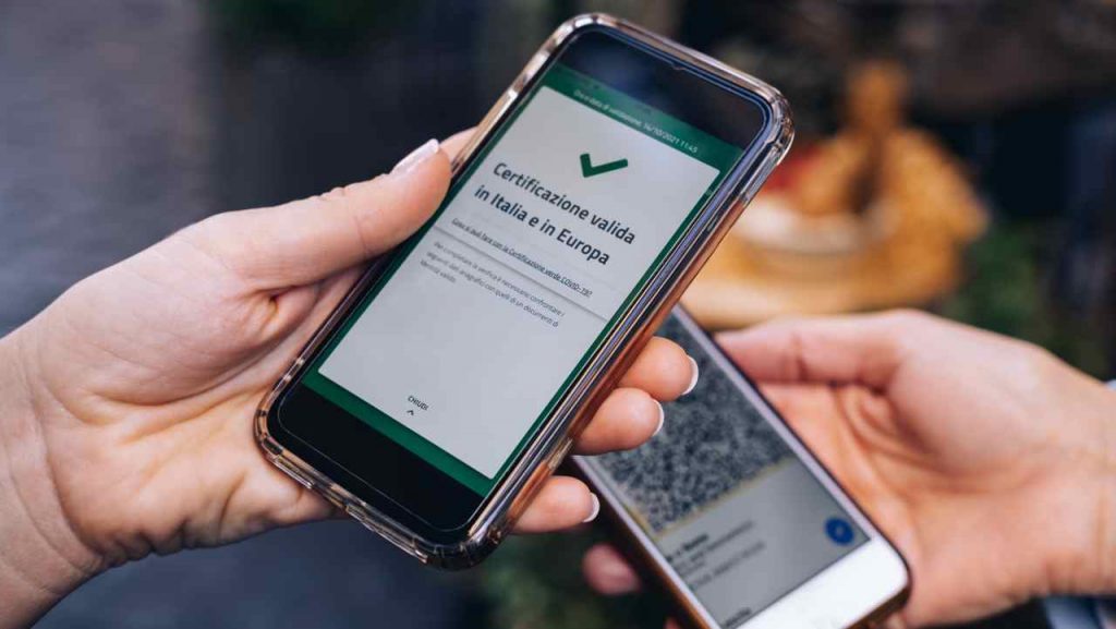 Ecco il semplice trucco per inserire il Green Pass su qualsiasi smartphone, ci vogliono solo pochi minuti