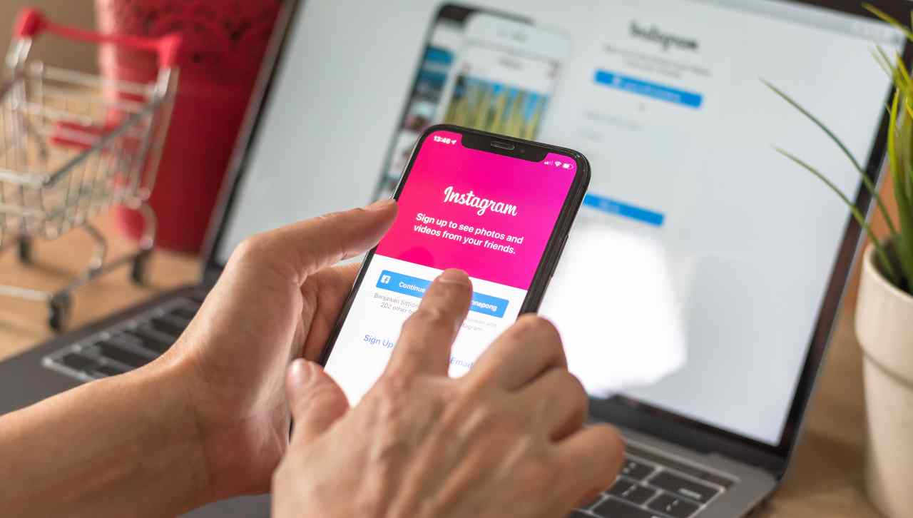 Instagram, nella nuova versione si cambia la visualizzazione dei post nei feels