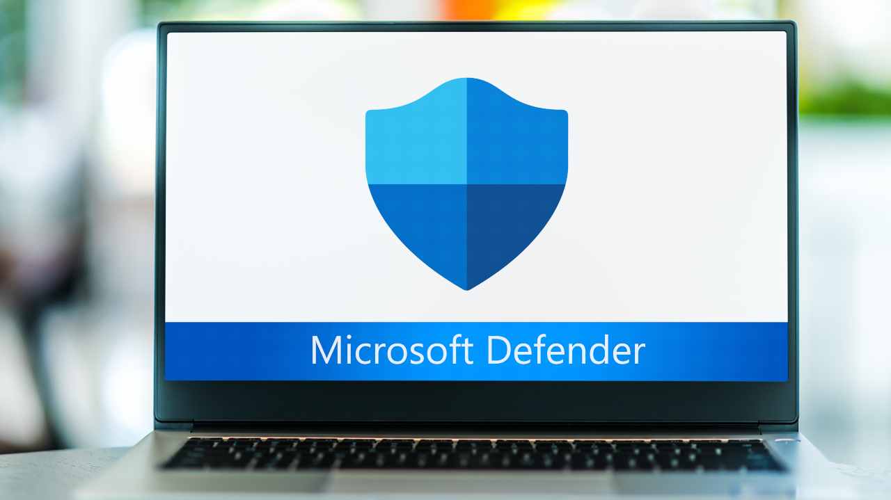 Ora Microsoft Defender sarà in grado di proteggere i dati in Cloud, persino per la nuvola di Google