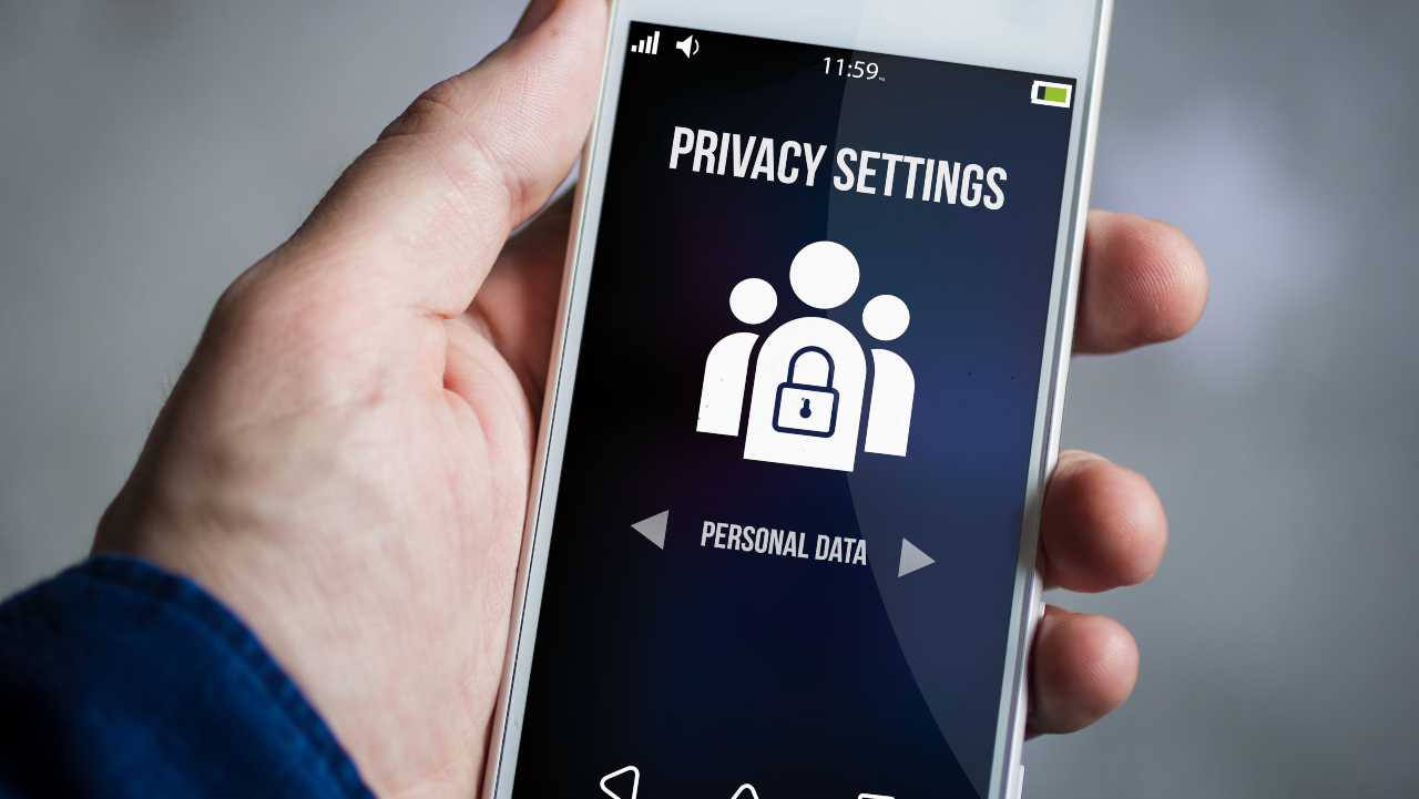 Trucco per proteggere la nostra privacy e la sicurezza del cellulare: ci sorprenderà questa funzionalità