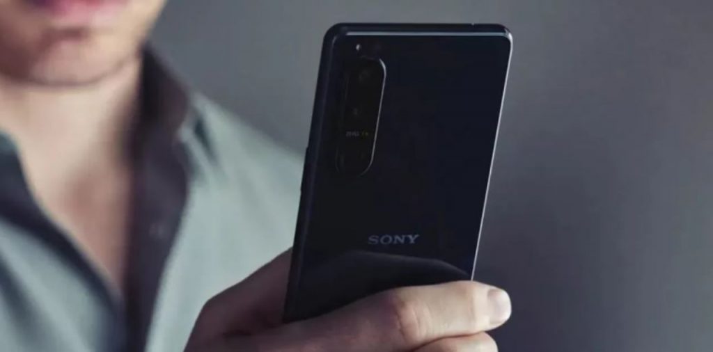 Xperia 5 VI, 22/2/2022 - Computermagazine.it