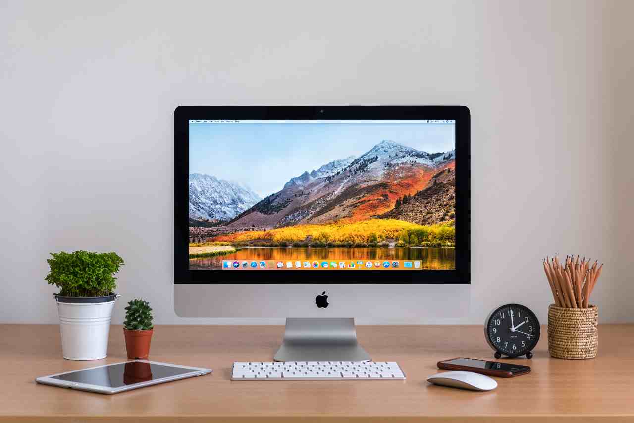 iMac 20220314 cmag