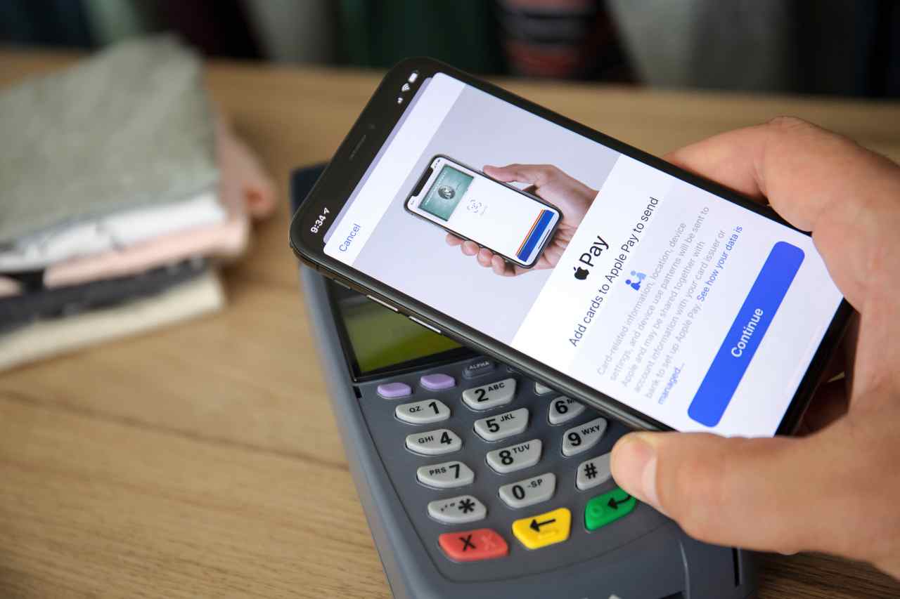 Apple Pay 20220421 cmag 2