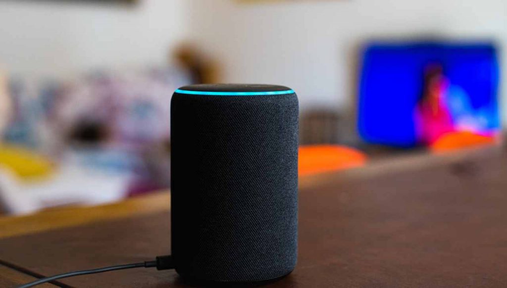 È possibile ricaricare il proprio conto bancario con Alexa semplicemente suonando la chitarra? Scopriamolo