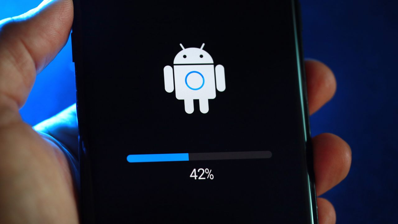 Lo smartphone Android usato come canale per collegarsi al PC Windows