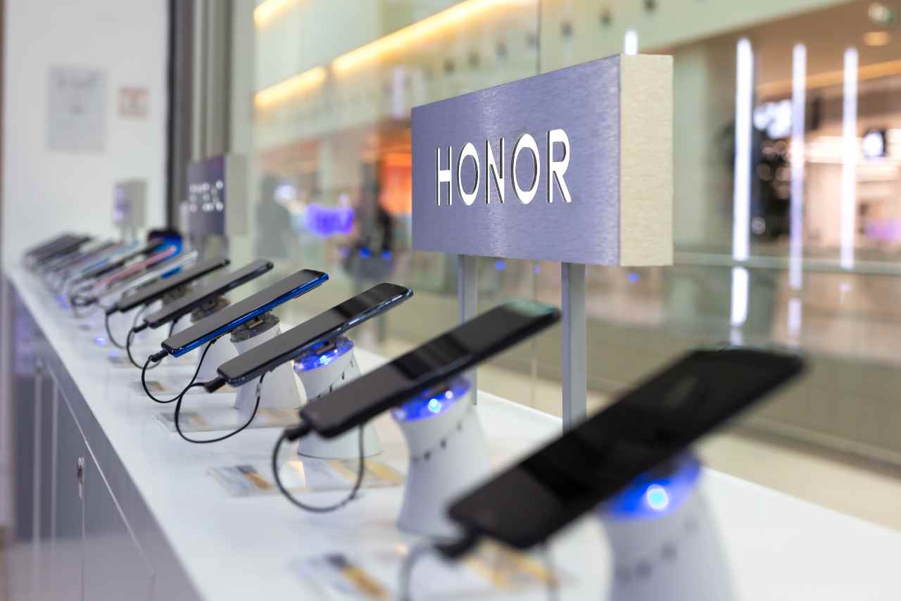 Honor cellulari 20220520 cmag