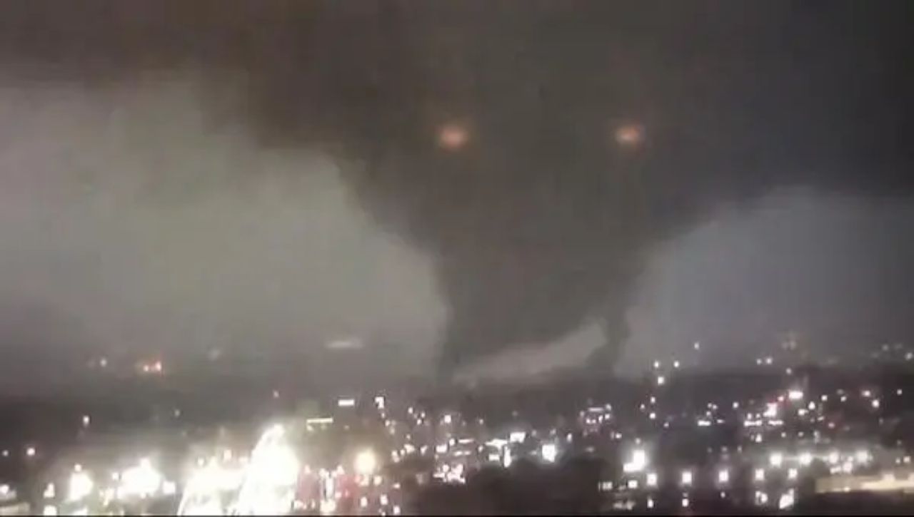 Folli riprese con Drone: ecco le spettacoli immagini di un devastante tornado da vicino