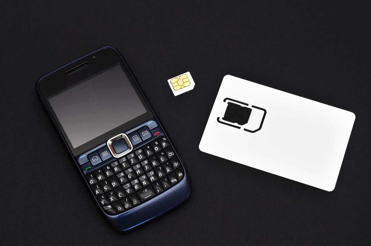 BlackBerry 20220623 cmag