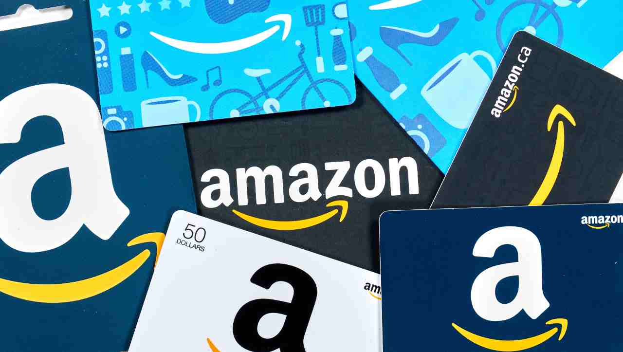 Amazon in piena lotta: ecco il programma e le azioni per combattere la contraffazione dei prodotti