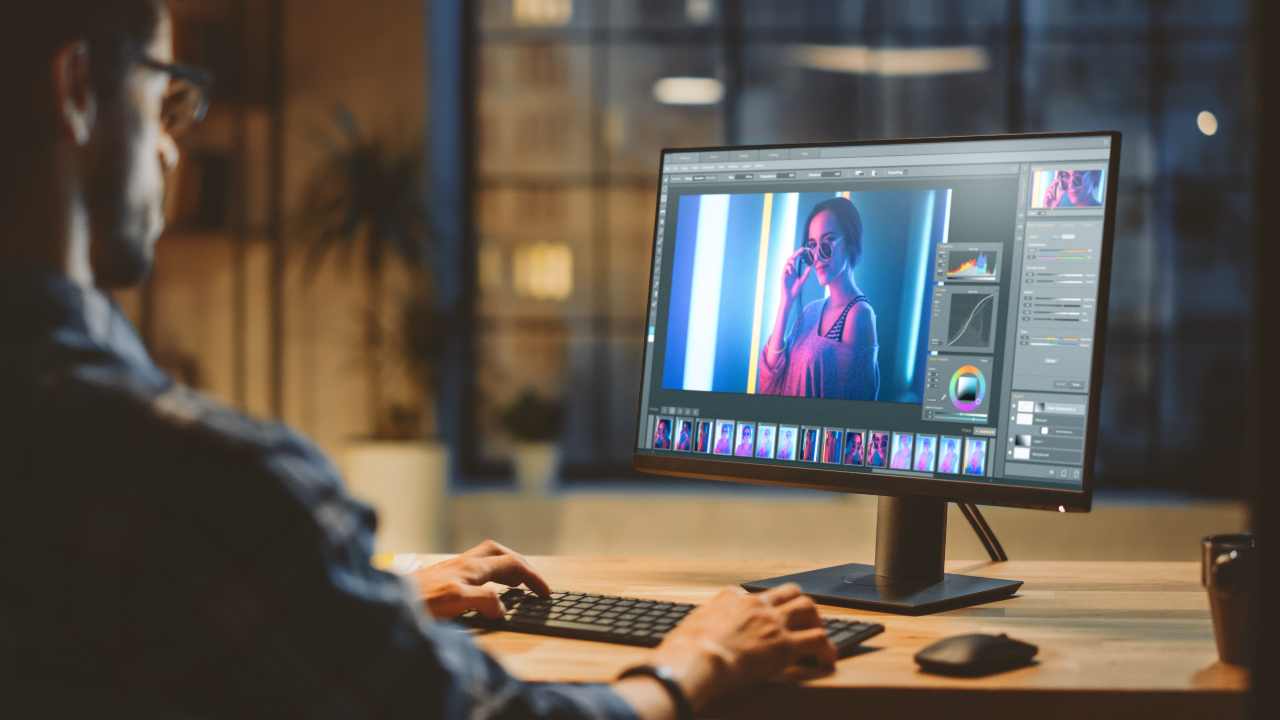 Adobe sta valutando se rendere free Photoshop Web: quando la risposta?