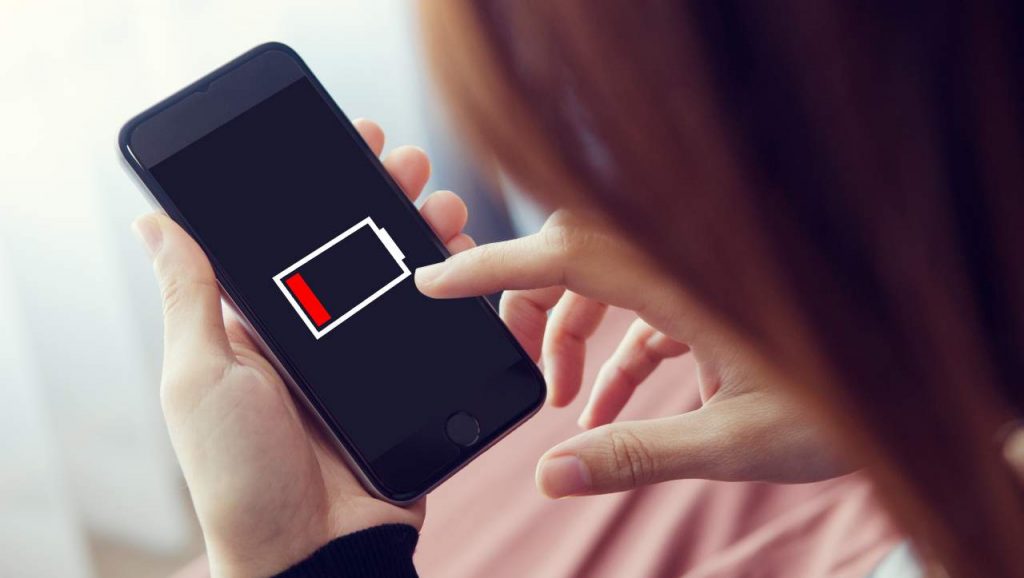 Gli smartphone hanno una modalità segreta per risparmiare molta batteria: eccola